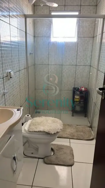 Foto 6 de Sobrado com 3 quartos à venda, 231m2 em Ricardo, Londrina - PR