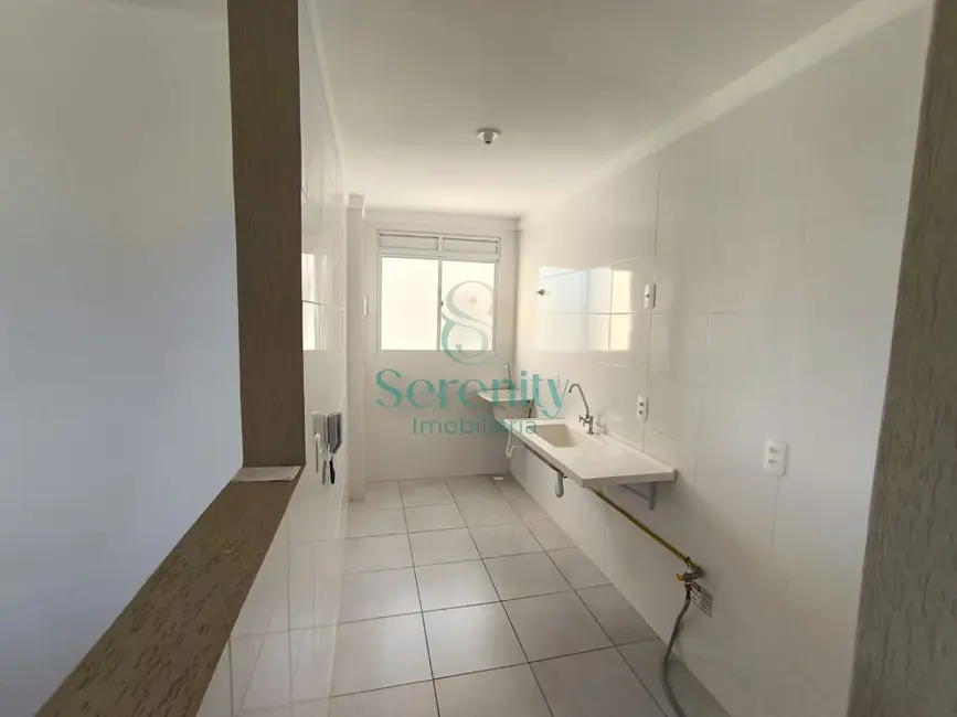 Apartamento com 2 quartos à venda, 45m2 em Gleba Ribeirão Limeiro, Londrina - PR - imagem 3 Foto 3 de Apartamento com 2 quartos à venda, 45m2 em Gleba Ribeirão Limeiro, Londrina - PR
