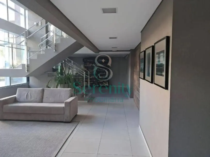 Foto 2 de Apartamento com 3 quartos à venda, 66m2 em Centro, Londrina - PR
