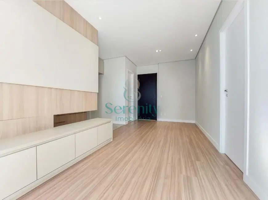 Foto 3 de Apartamento com 1 quarto para alugar, 45m2 em Gleba Fazenda Palhano, Londrina - PR