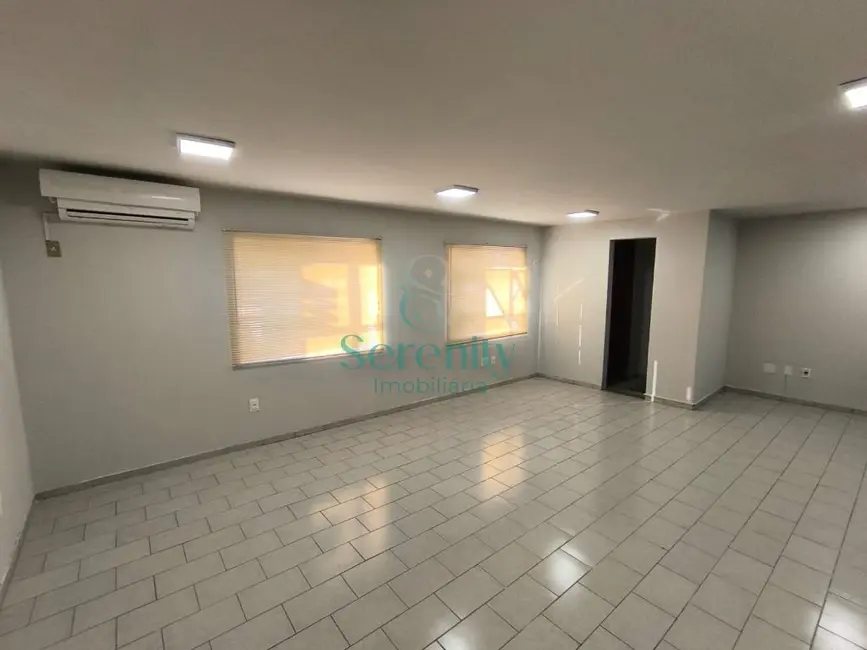 Sala Comercial à venda, 40m2 em Jardim América, Londrina - PR - imagem 5 Foto 5 de Sala Comercial à venda, 40m2 em Jardim América, Londrina - PR