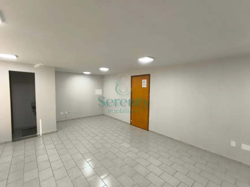 Sala Comercial à venda, 40m2 em Jardim América, Londrina - PR - imagem 6 Foto 6 de Sala Comercial à venda, 40m2 em Jardim América, Londrina - PR