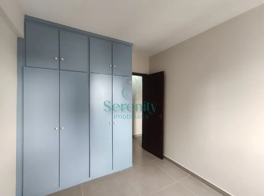 Apartamento com 3 quartos à venda, 73m2 em Centro, Londrina - PR - imagem 8 Foto 8 de Apartamento com 3 quartos à venda, 73m2 em Centro, Londrina - PR