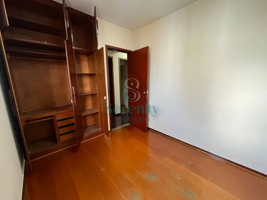 Foto 6 de Apartamento com 3 quartos à venda, 80m2 em Vila Ipiranga, Londrina - PR