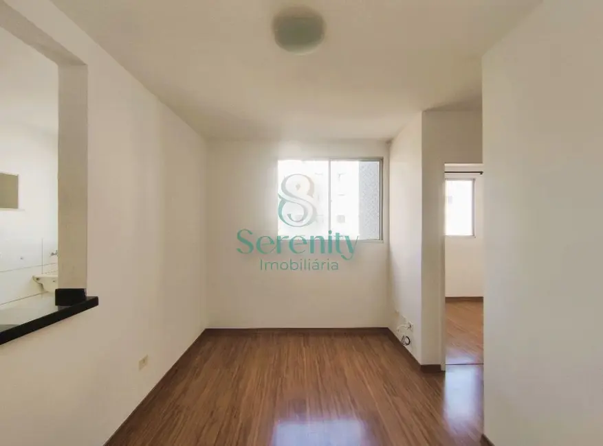 Foto 3 de Apartamento com 2 quartos para alugar, 44m2 em Gleba Fazenda Palhano, Londrina - PR