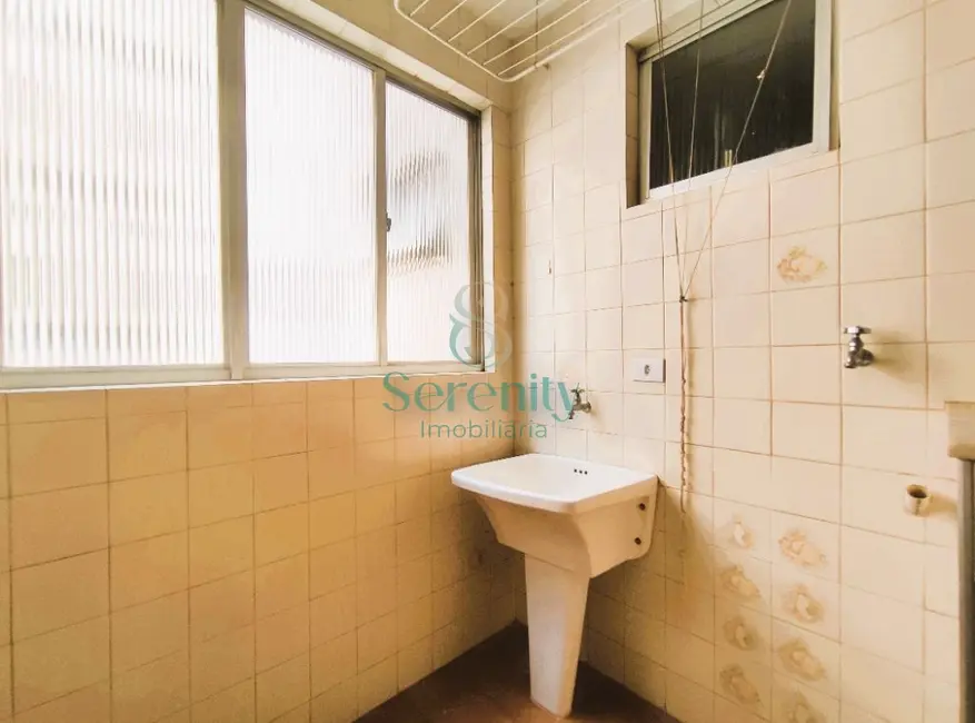 Apartamento com 3 quartos à venda, 111m2 em Centro, Londrina - PR - imagem 4 Foto 4 de Apartamento com 3 quartos à venda, 111m2 em Centro, Londrina - PR
