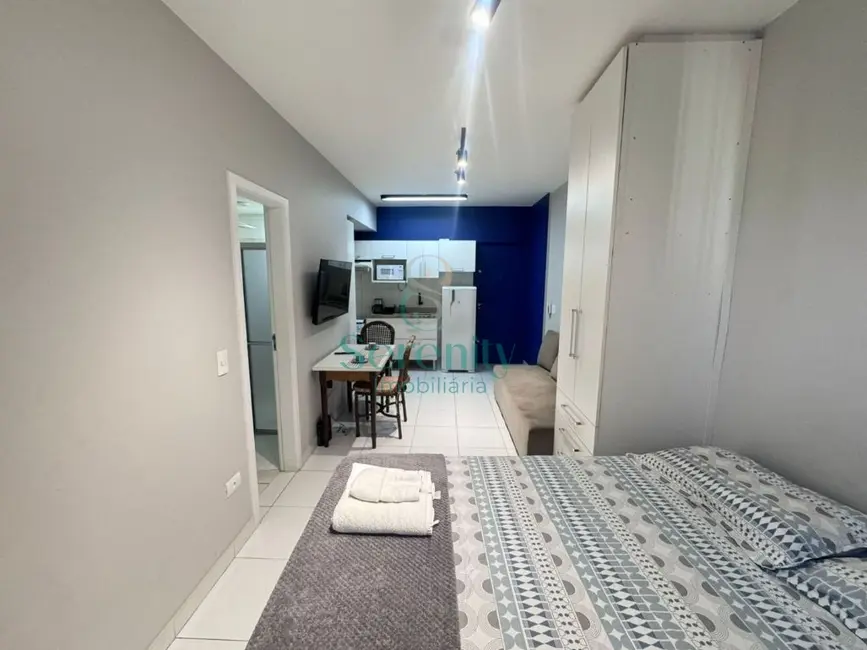Apartamento com 1 quarto à venda, 29m2 em Centro, Londrina - PR - imagem 4 Foto 4 de Apartamento com 1 quarto à venda, 29m2 em Centro, Londrina - PR