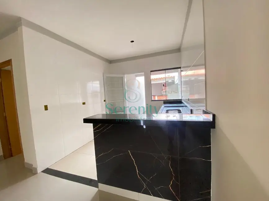 Foto 4 de Casa com 2 quartos para alugar, 123m2 em Jardim Maria Luiza, Londrina - PR
