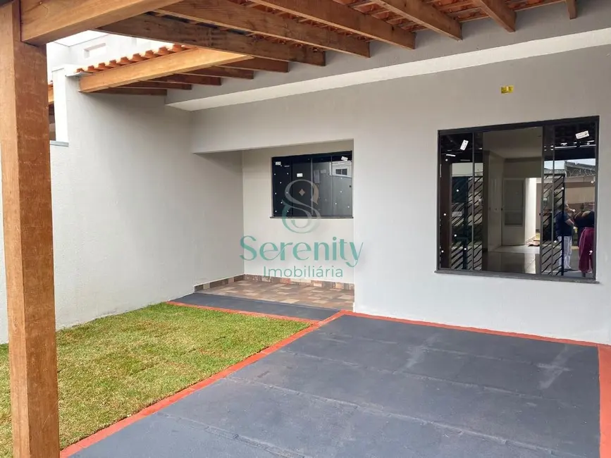Foto 1 de Casa com 2 quartos para alugar, 123m2 em Jardim Maria Luiza, Londrina - PR
