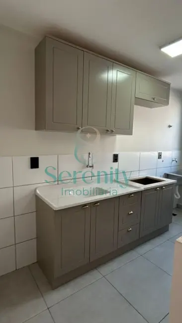 Apartamento com 2 quartos para alugar, 45m2 em Jardim Jóquei Club, Londrina - PR - imagem 4 Foto 4 de Apartamento com 2 quartos para alugar, 45m2 em Jardim Jóquei Club, Londrina - PR