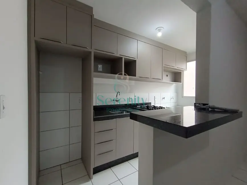 Apartamento com 2 quartos para alugar, 45m2 em Jardim Jóquei Club, Londrina - PR - imagem 6 Foto 6 de Apartamento com 2 quartos para alugar, 45m2 em Jardim Jóquei Club, Londrina - PR