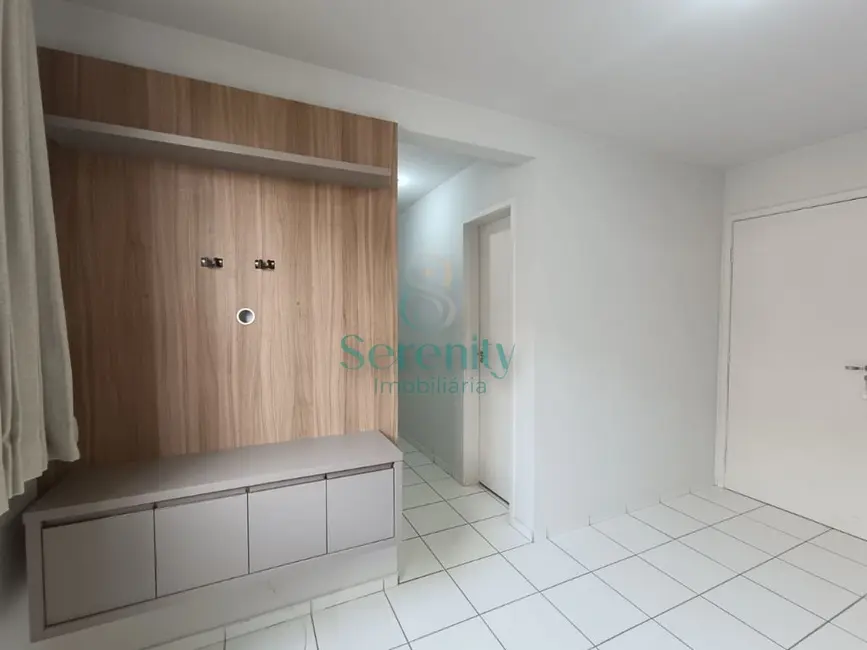 Apartamento com 2 quartos para alugar, 45m2 em Jardim Jóquei Club, Londrina - PR - imagem 3 Foto 3 de Apartamento com 2 quartos para alugar, 45m2 em Jardim Jóquei Club, Londrina - PR