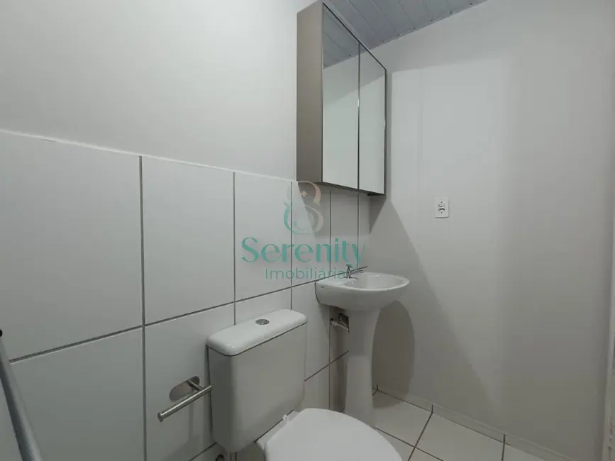 Foto 8 de Apartamento com 2 quartos para alugar, 45m2 em Jardim Jóquei Club, Londrina - PR