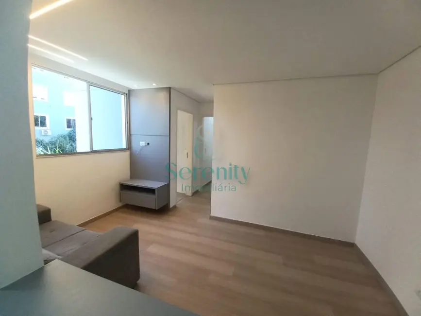 Foto 2 de Apartamento com 2 quartos à venda, 44m2 em Gleba Fazenda Palhano, Londrina - PR