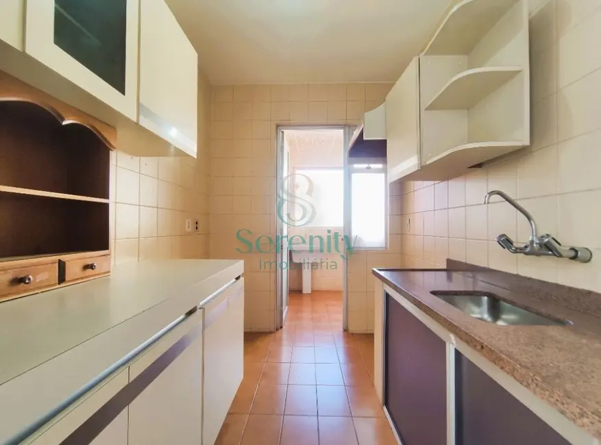 Apartamento com 3 quartos à venda, 91m2 em Centro, Londrina - PR - imagem 5 Foto 5 de Apartamento com 3 quartos à venda, 91m2 em Centro, Londrina - PR