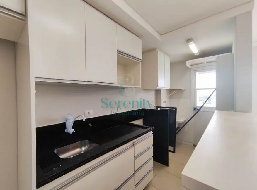 Foto 6 de Apartamento com 2 quartos para alugar, 60m2 em Vila Ipiranga, Londrina - PR