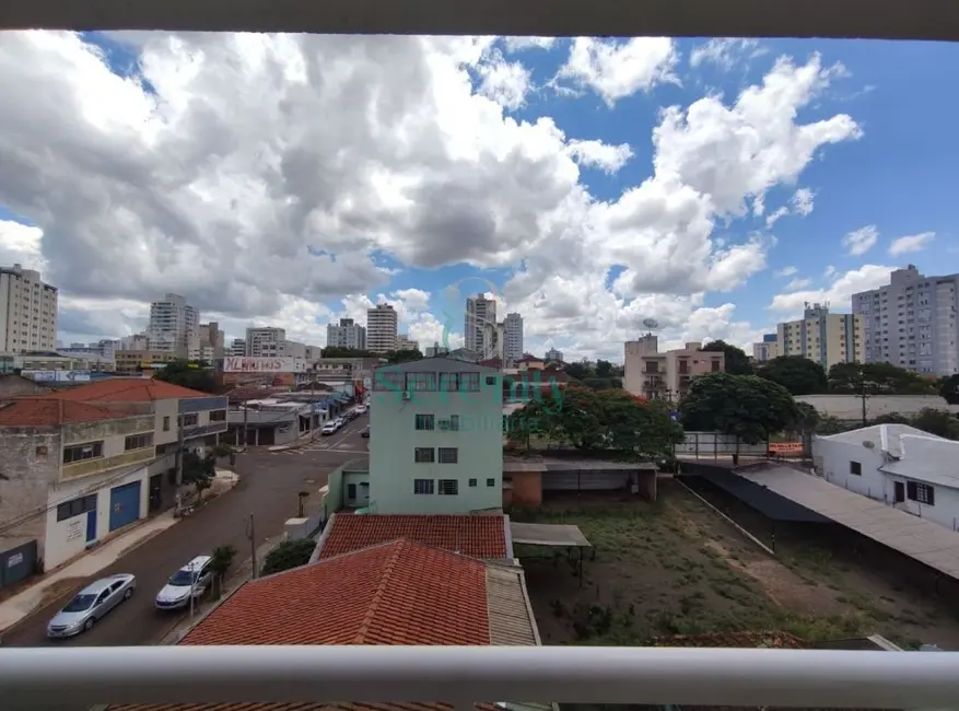 Foto 6 de Apartamento com 3 quartos à venda, 84m2 em Centro, Londrina - PR