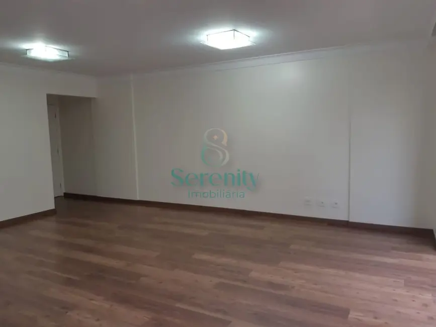 Apartamento com 4 quartos à venda, 105m2 em Centro, Londrina - PR - imagem 6 Foto 6 de Apartamento com 4 quartos à venda, 105m2 em Centro, Londrina - PR