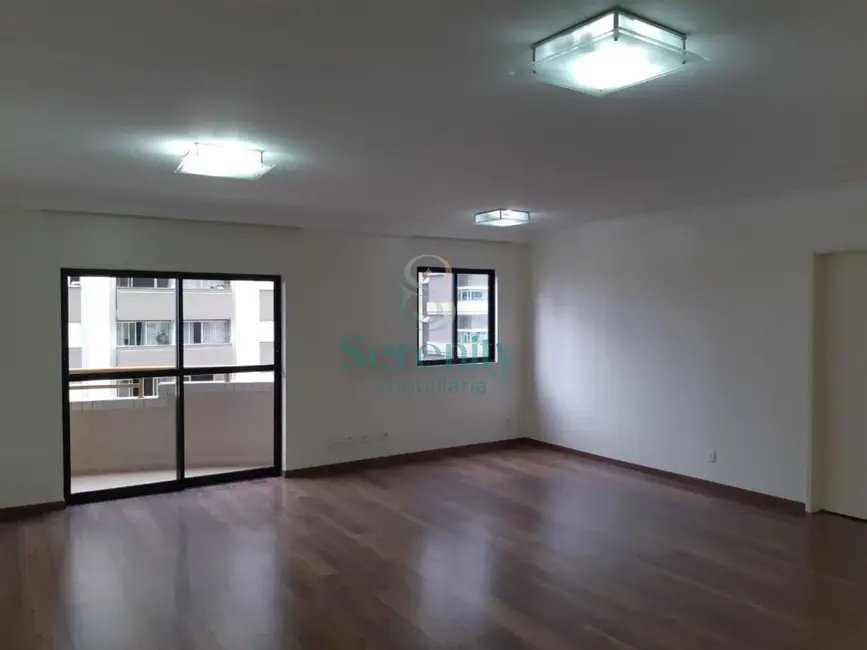 Apartamento com 4 quartos à venda, 105m2 em Centro, Londrina - PR - imagem 5 Foto 5 de Apartamento com 4 quartos à venda, 105m2 em Centro, Londrina - PR