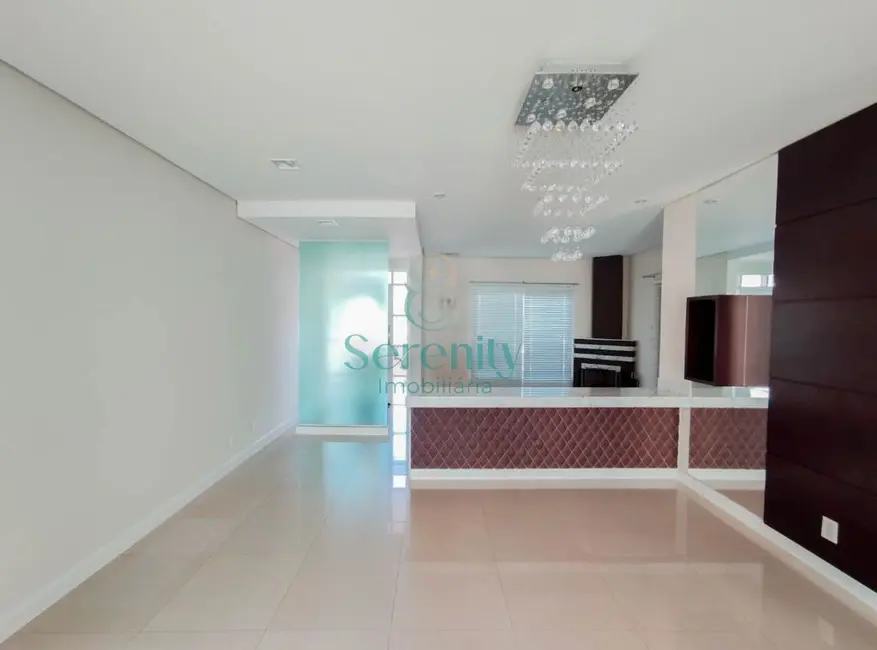 Foto 5 de Casa de Condomínio com 3 quartos para alugar, 330m2 em Terra Bonita, Londrina - PR