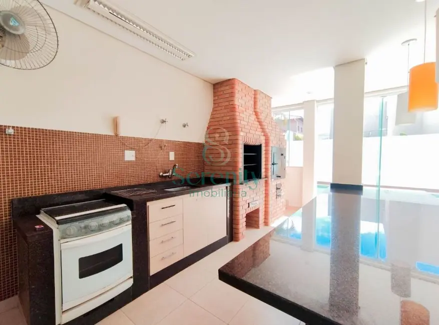 Foto 7 de Casa de Condomínio com 3 quartos para alugar, 330m2 em Terra Bonita, Londrina - PR