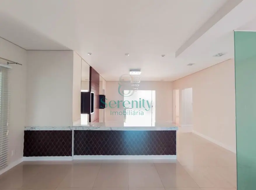 Foto 4 de Casa de Condomínio com 3 quartos para alugar, 330m2 em Terra Bonita, Londrina - PR