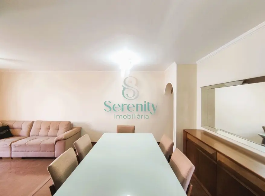 Apartamento com 3 quartos à venda, 107m2 em Centro, Londrina - PR - imagem 4 Foto 4 de Apartamento com 3 quartos à venda, 107m2 em Centro, Londrina - PR