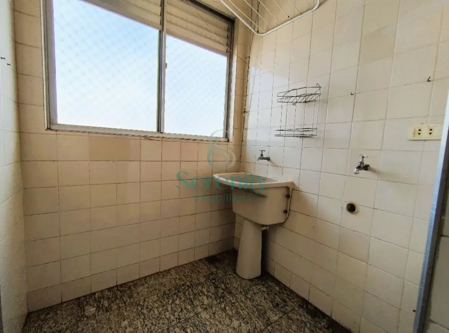 Foto 4 de Apartamento com 2 quartos para alugar, 47m2 em Judith, Londrina - PR