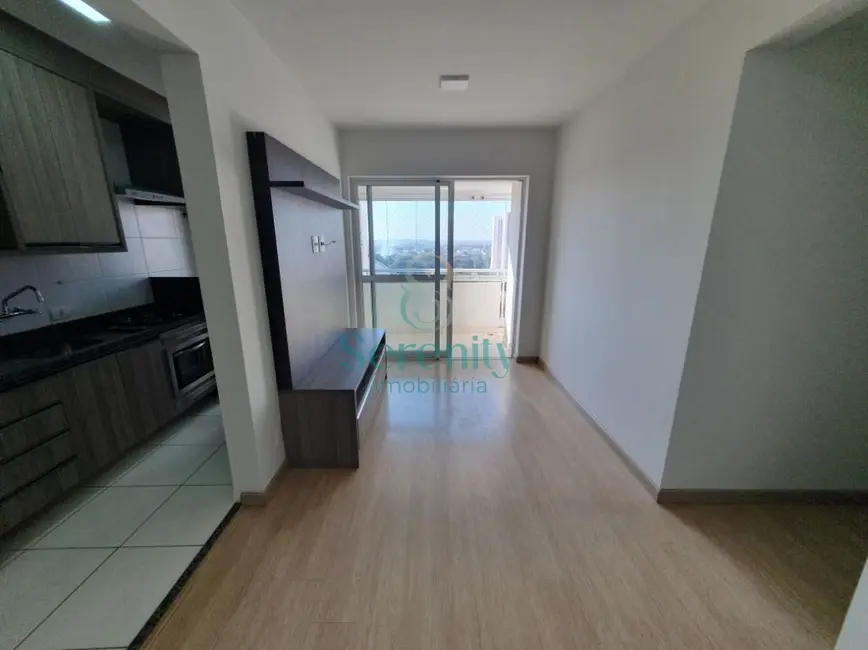 Foto 2 de Apartamento com 3 quartos para alugar, 71m2 em Vila Siam, Londrina - PR