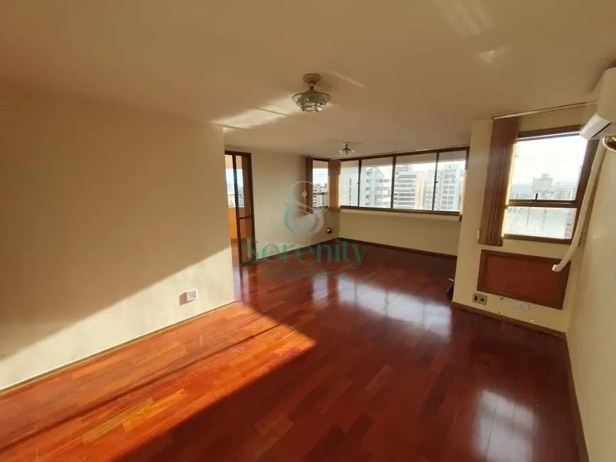 Foto 2 de Apartamento com 4 quartos para alugar, 160m2 em Centro, Londrina - PR