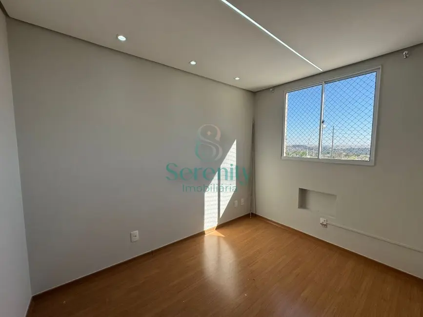 Foto 6 de Apartamento com 2 quartos para alugar, 43m2 em Gleba Ribeirão Limeiro, Londrina - PR