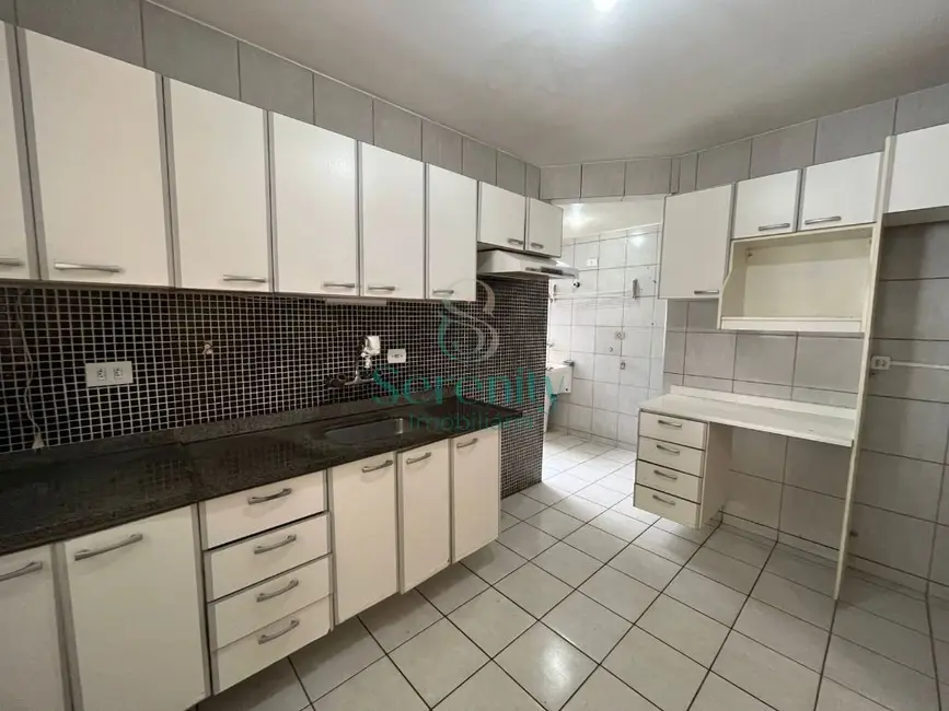 Foto 6 de Apartamento com 3 quartos para alugar, 80m2 em Vila Larsen 1, Londrina - PR