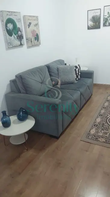 Foto 8 de Apartamento com 3 quartos para alugar, 69m2 em Santa Rosa, Londrina - PR