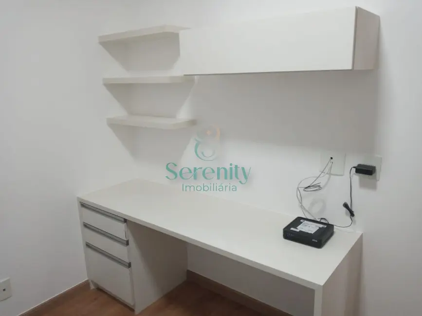 Foto 6 de Apartamento com 3 quartos para alugar, 69m2 em Santa Rosa, Londrina - PR