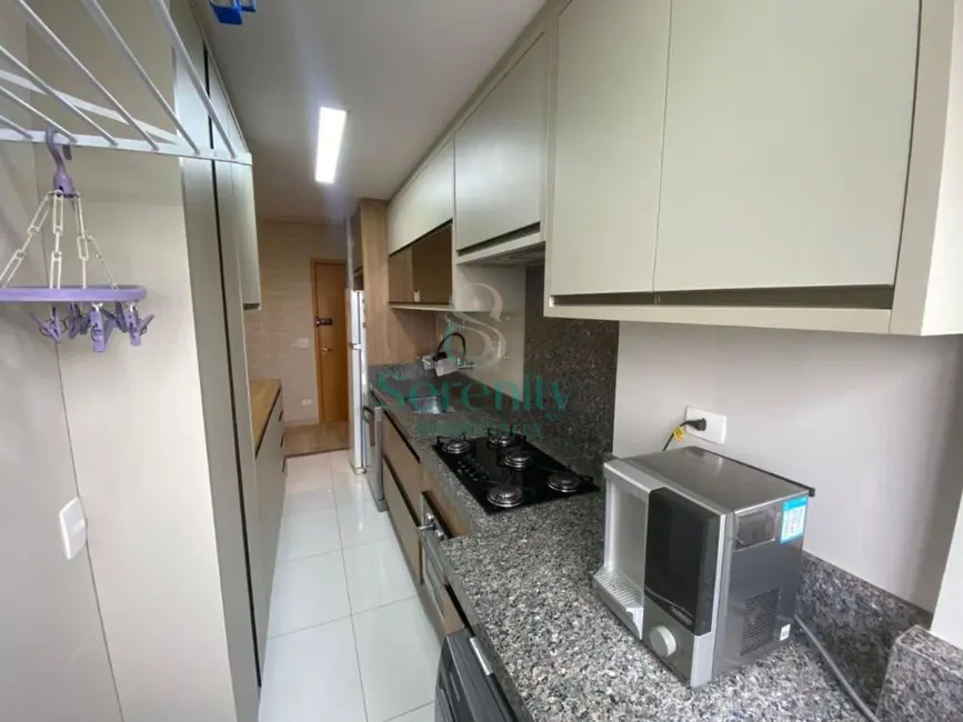 Foto 6 de Apartamento com 3 quartos para alugar, 66m2 em Centro, Londrina - PR