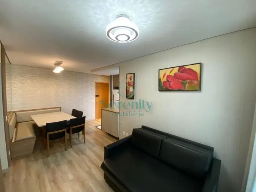 Foto 7 de Apartamento com 3 quartos para alugar, 66m2 em Centro, Londrina - PR