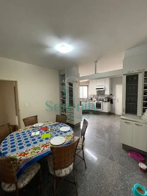Apartamento com 4 quartos à venda, 234m2 em Londrina - PR - imagem 9 Foto 9 de Apartamento com 4 quartos à venda, 234m2 em Londrina - PR