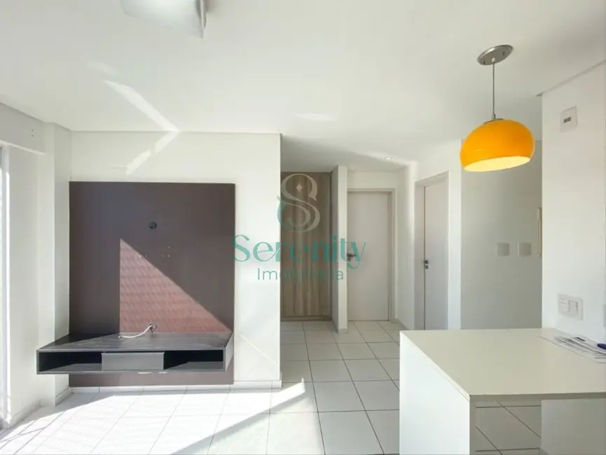 Foto 3 de Apartamento com 2 quartos para alugar, 56m2 em Vila Larsen 1, Londrina - PR