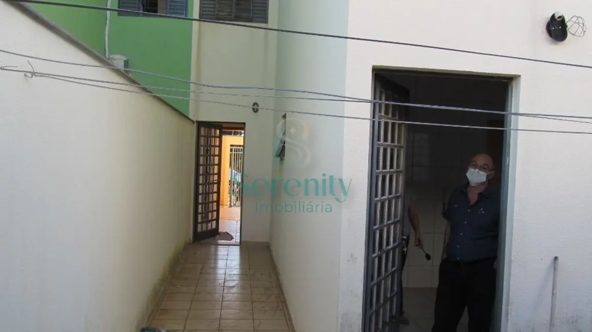 Foto 7 de Casa com 3 quartos para alugar, 106m2 em São Pedro, Londrina - PR