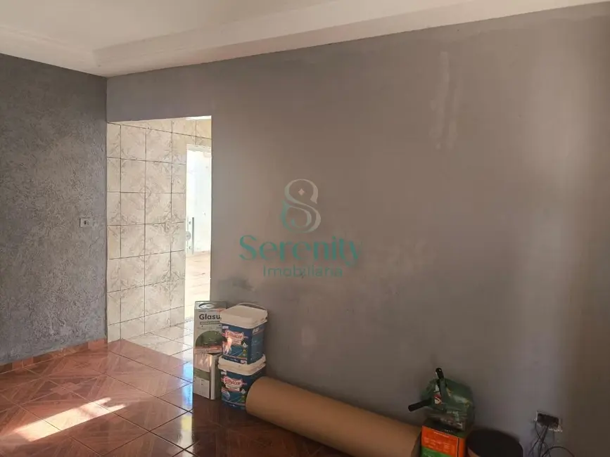 Foto 7 de Casa com 3 quartos para alugar, 80m2 em Residencial Moradias Tibagi, Londrina - PR