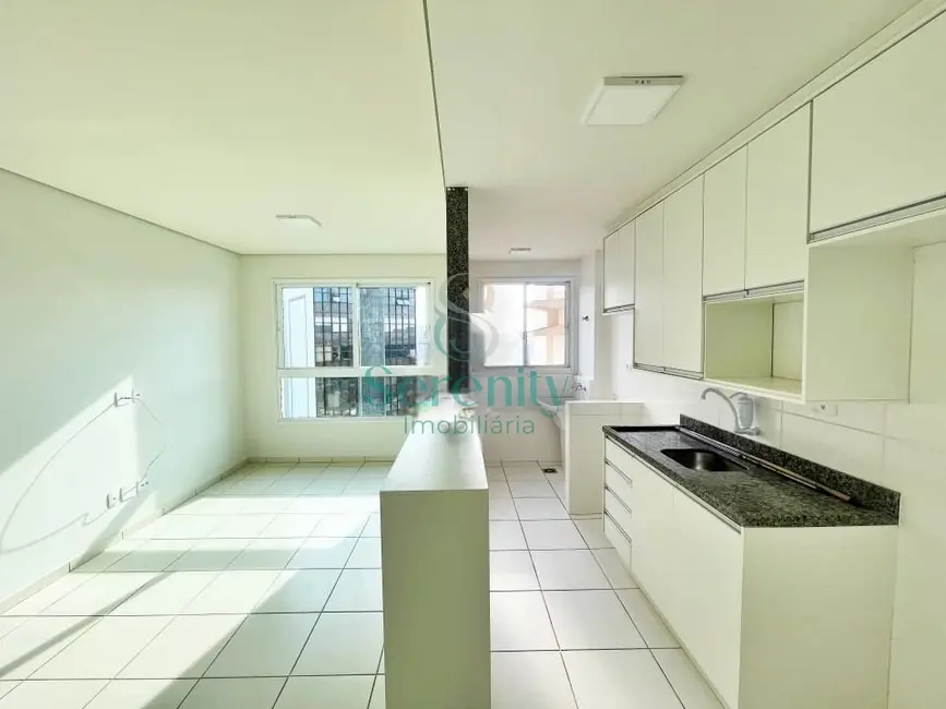 Foto 2 de Apartamento com 2 quartos para alugar, 56m2 em Centro, Londrina - PR