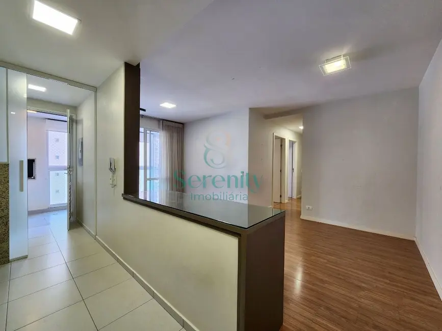 Foto 6 de Apartamento com 3 quartos para alugar, 80m2 em Gleba Fazenda Palhano, Londrina - PR