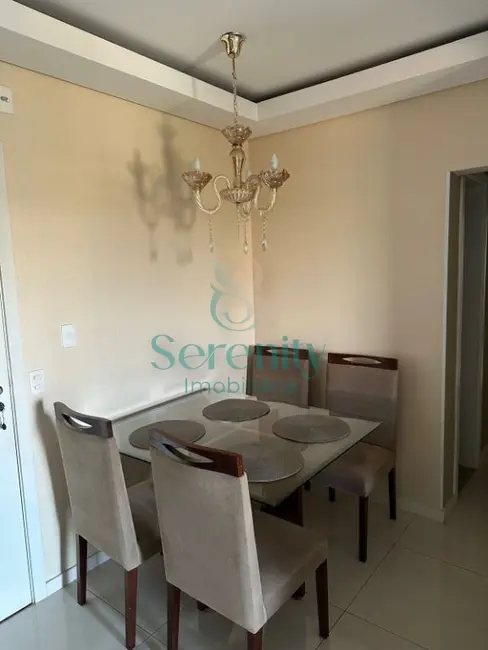 Foto 3 de Apartamento com 3 quartos para alugar, 70m2 em Jardim Higienópolis, Londrina - PR