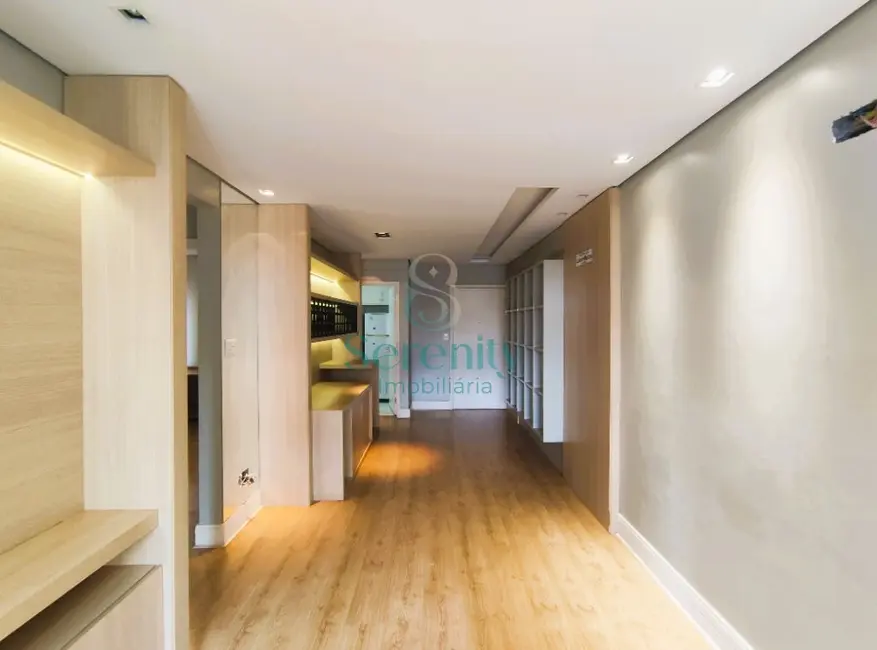 Apartamento com 3 quartos à venda, 74m2 em Centro, Londrina - PR - imagem 3 Foto 3 de Apartamento com 3 quartos à venda, 74m2 em Centro, Londrina - PR