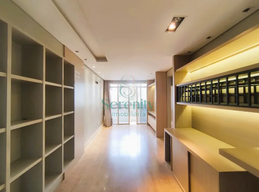 Apartamento com 3 quartos à venda, 74m2 em Centro, Londrina - PR - imagem 1 Foto 1 de Apartamento com 3 quartos à venda, 74m2 em Centro, Londrina - PR