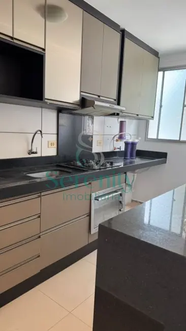 Foto 3 de Apartamento com 2 quartos para alugar, 44m2 em Gleba Fazenda Palhano, Londrina - PR