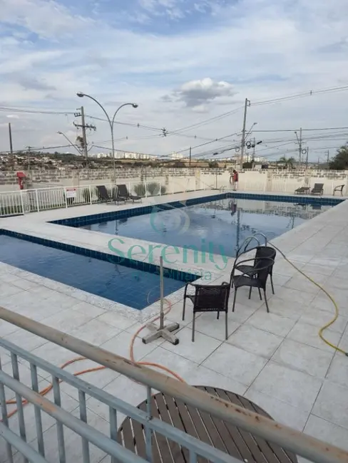 Foto 3 de Apartamento com 2 quartos à venda, 42m2 em Olímpico, Londrina - PR