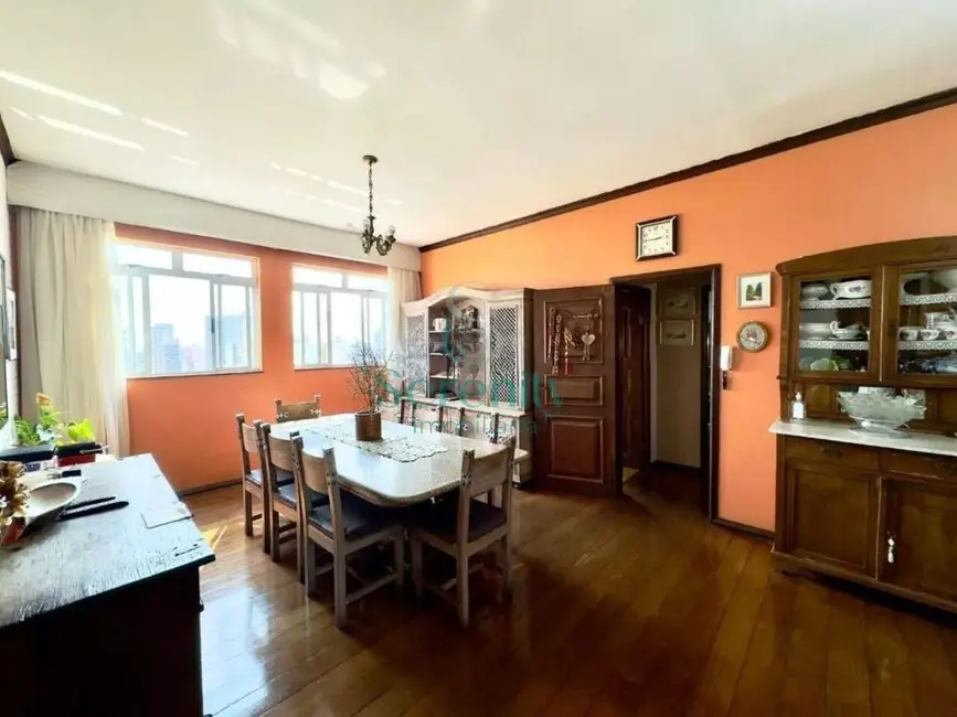 Cobertura com 4 quartos à venda, 538m2 em Centro, Londrina - PR - imagem 6 Foto 6 de Cobertura com 4 quartos à venda, 538m2 em Centro, Londrina - PR