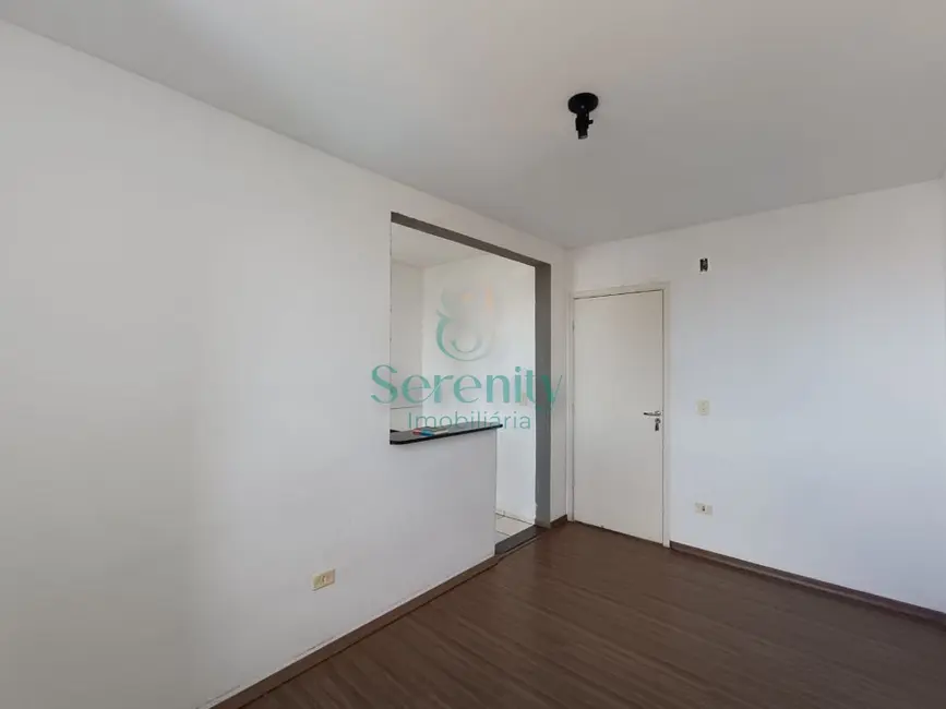 Foto 4 de Apartamento com 2 quartos para alugar, 44m2 em Gleba Fazenda Palhano, Londrina - PR