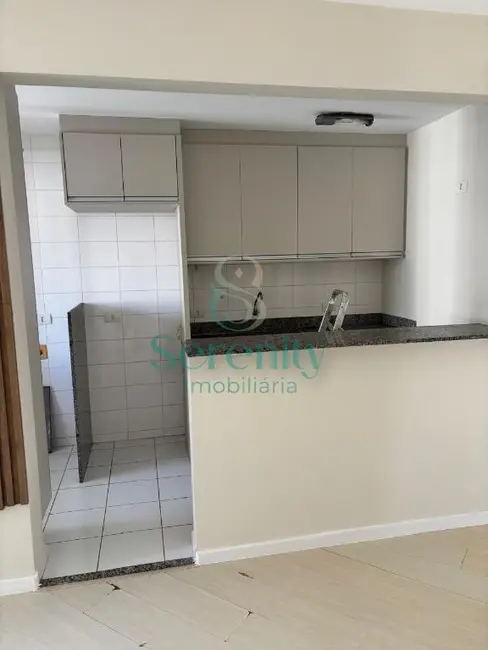 Foto 3 de Apartamento com 3 quartos para alugar, 72m2 em Gleba Fazenda Palhano, Londrina - PR